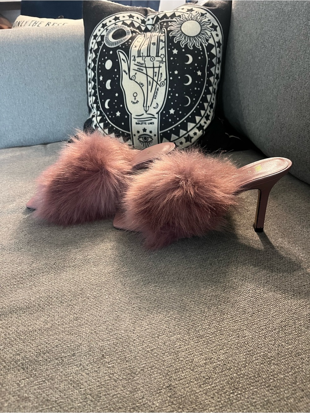 ZARA BRAND NEW NO TAGS Faux Fur Slide Heels in Dusty Rose SIZE 9